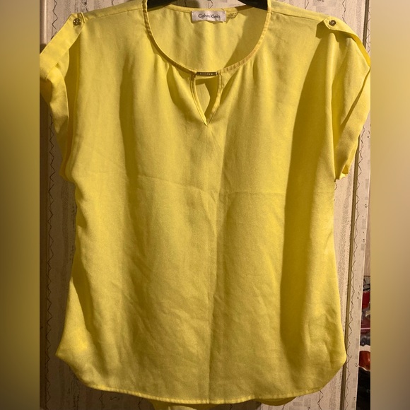 NWOT Ladies Yellow Calvin Klein Blouse - Picture 1 of 16